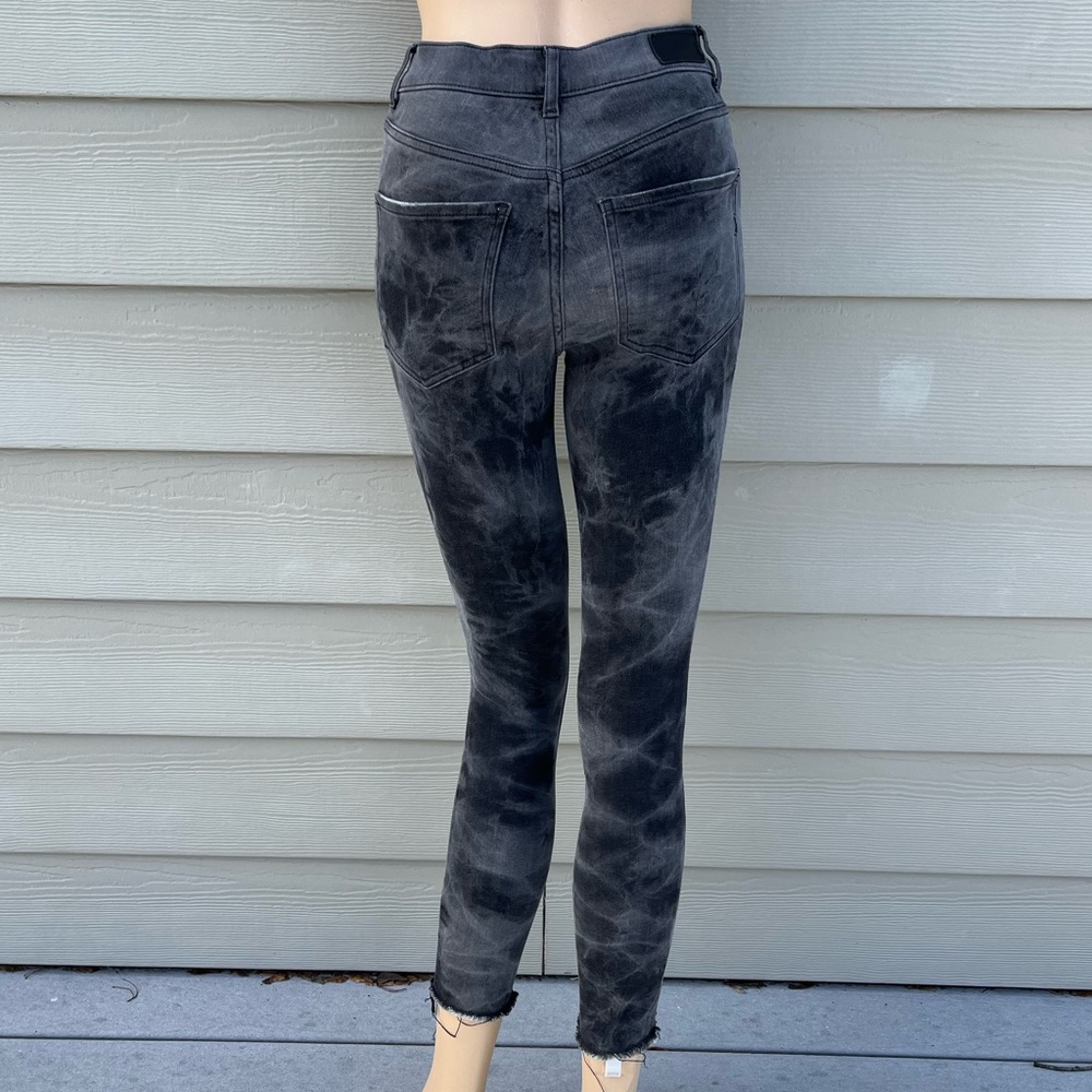 EXPRESS | High Rise Ankle Legging Stretch Jeans
